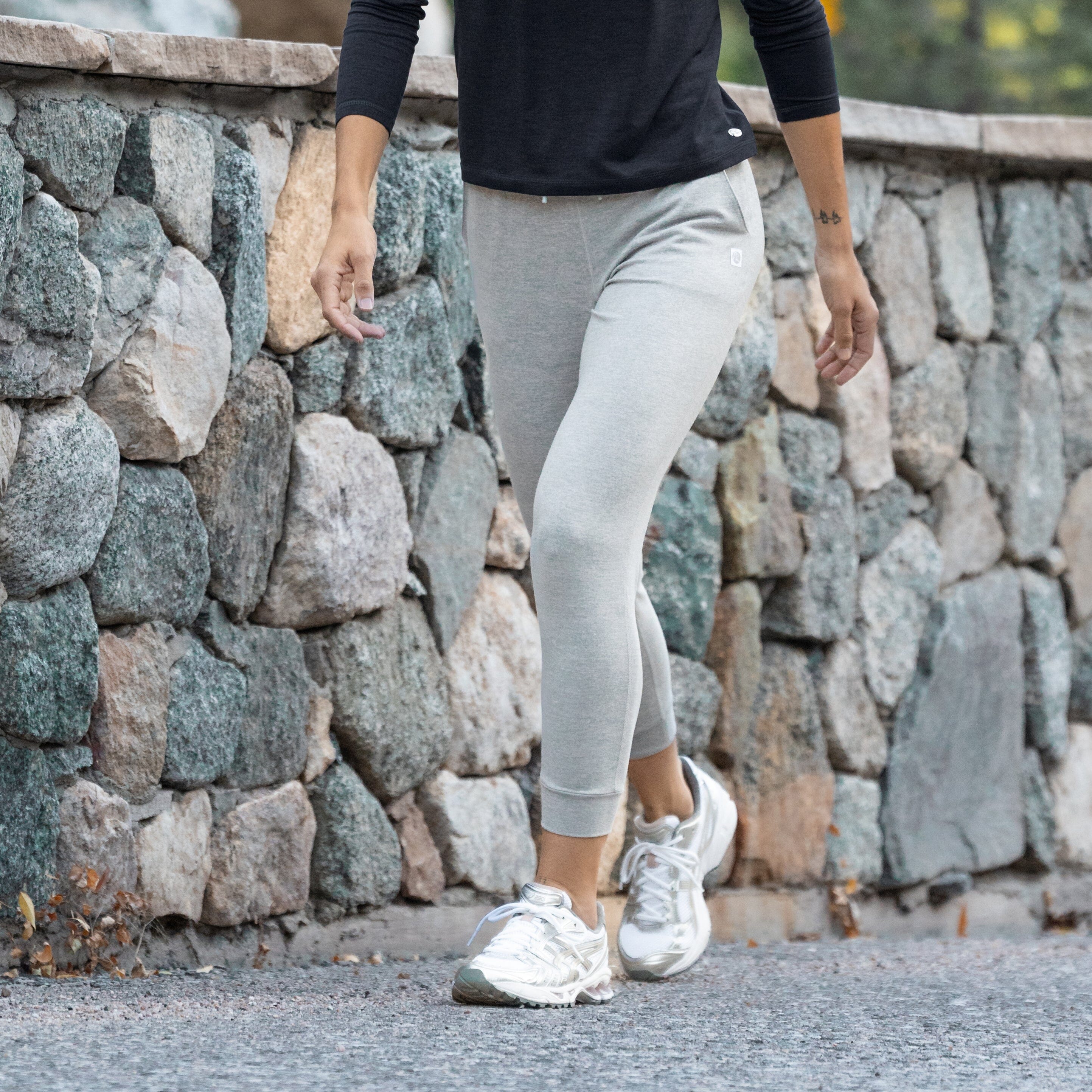 Tempo Performance Jogger - Image 8