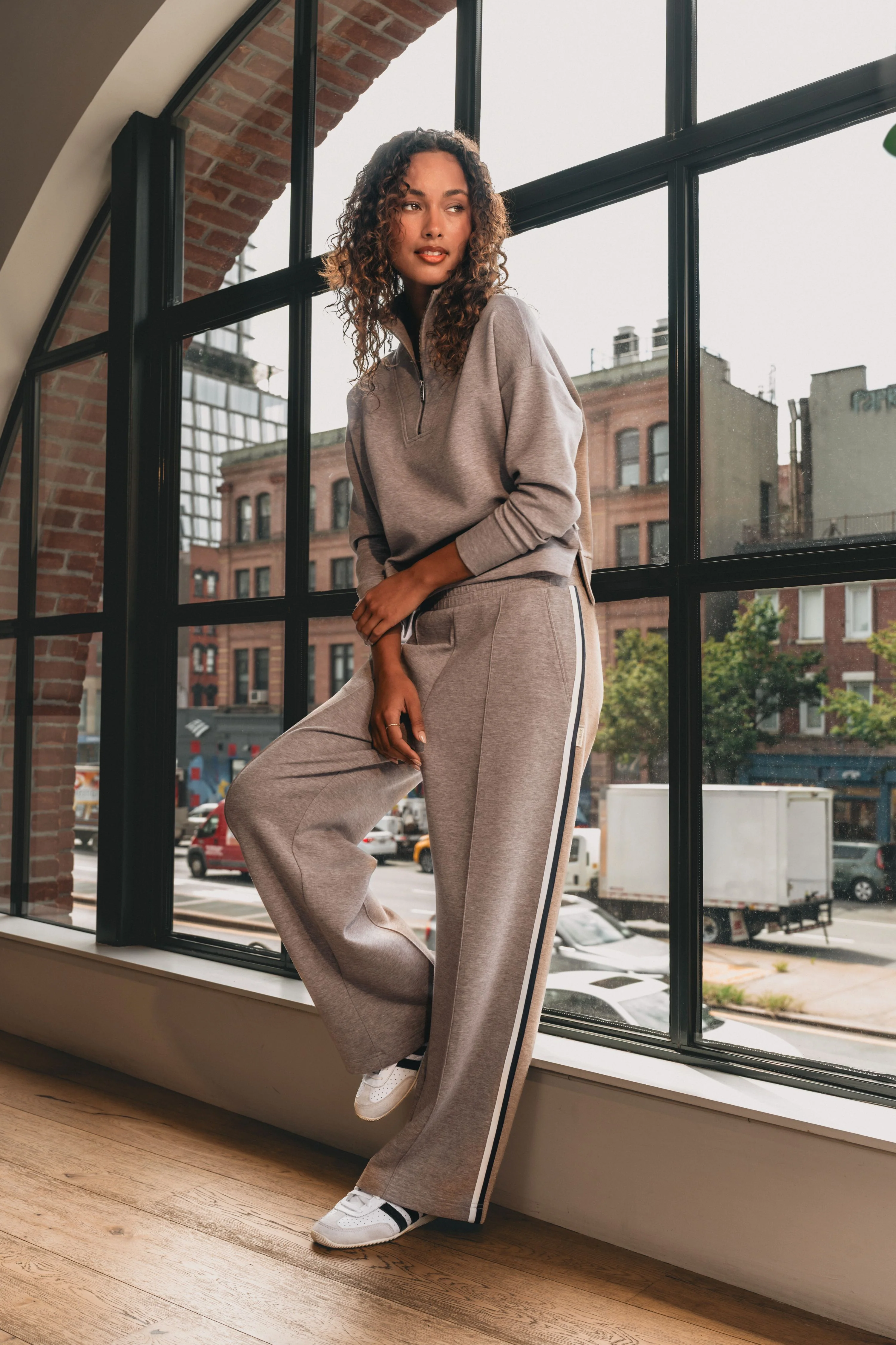 Aspire Pintuck Pant
