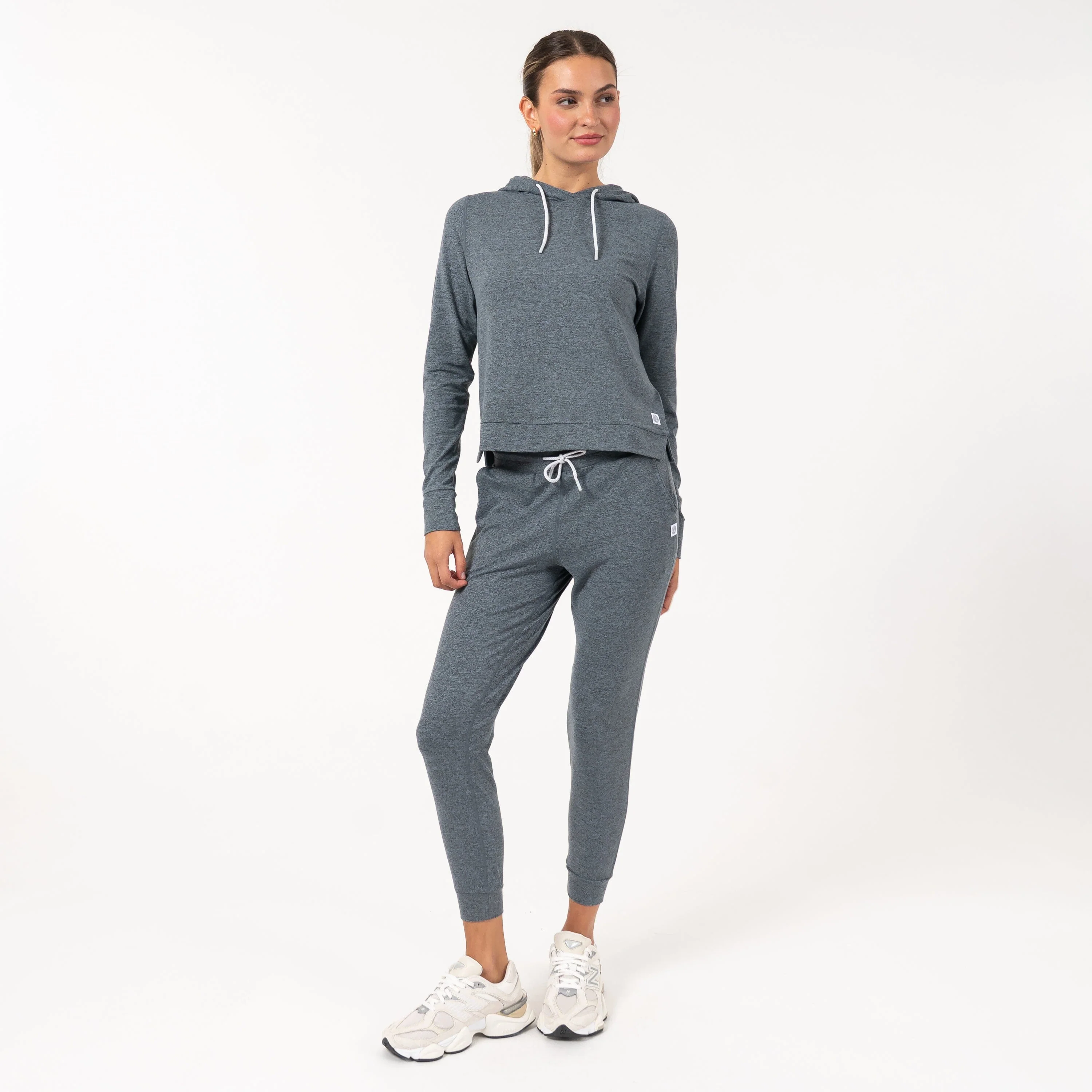 Tempo Performance Hoodie - Image 11